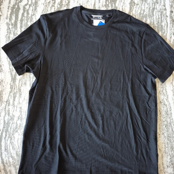 Porter & Ash Men's Performance T-Shirt Size Large NEW - Picture 2 of 2